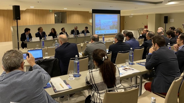 Madrid acogerá un foro de inversión hotelera en la semana de Fitur
