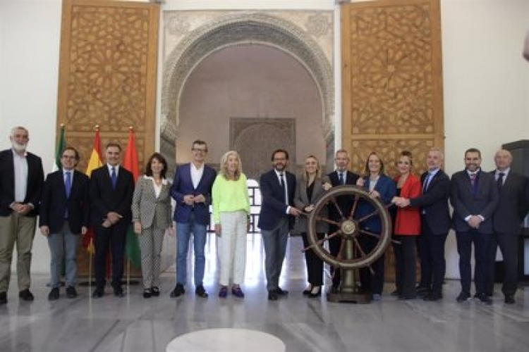 Foto de familia de la presentación del Congreso Internacional de Turismo Náutico.